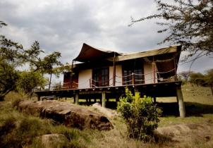 serengeti migration camp3-f5f250f0632c8c619702f89f1904b140.jpg